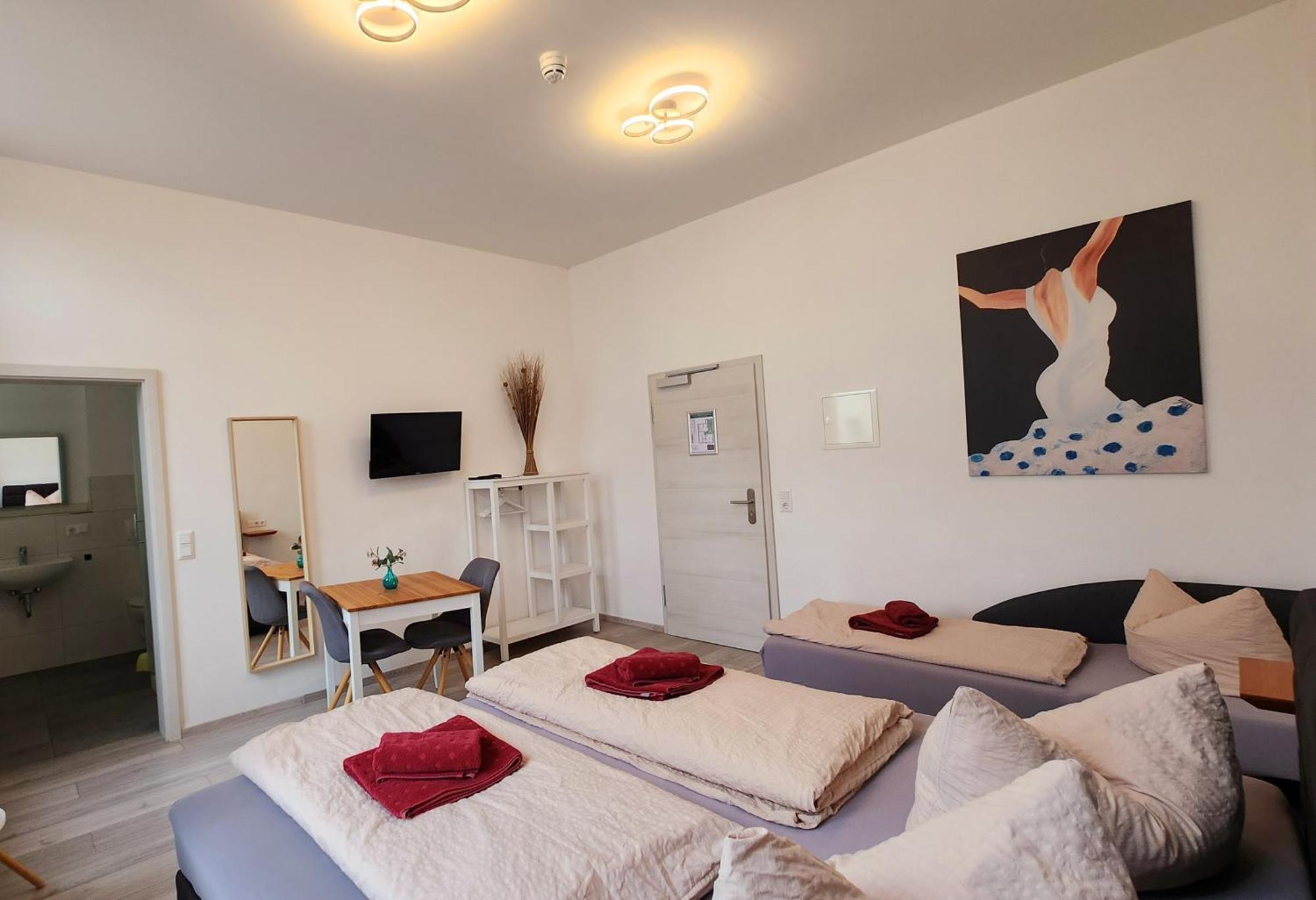 Zum Obstler - Gaststaette Und Pension Гера Екстер'єр фото